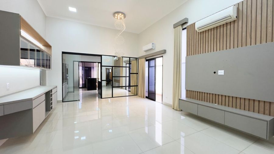 Casa em Condomínio - Venda - Vila do Golfe - Ribeirão Preto - SP